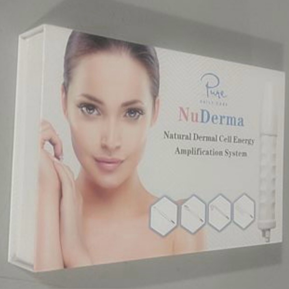 Pure Daily Care Standard High Frequency Wand
Complete Skin Care